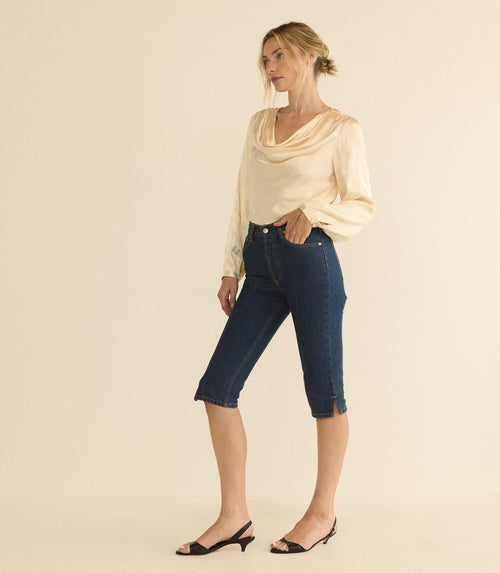 Chantal Capri in Cavalaire Dark Wash - view 2