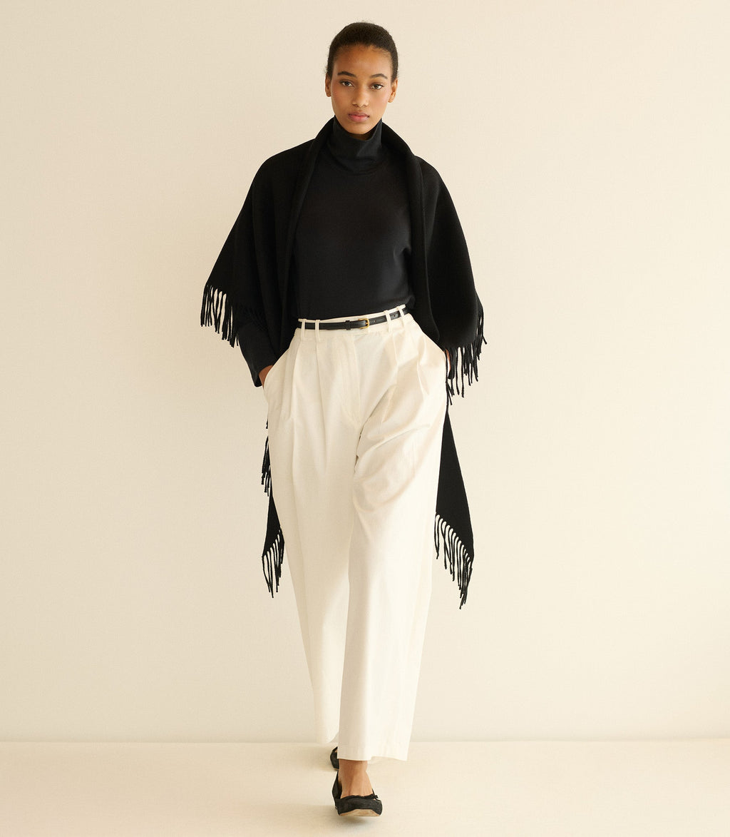 Hawthorn Turtleneck in Black - view 3