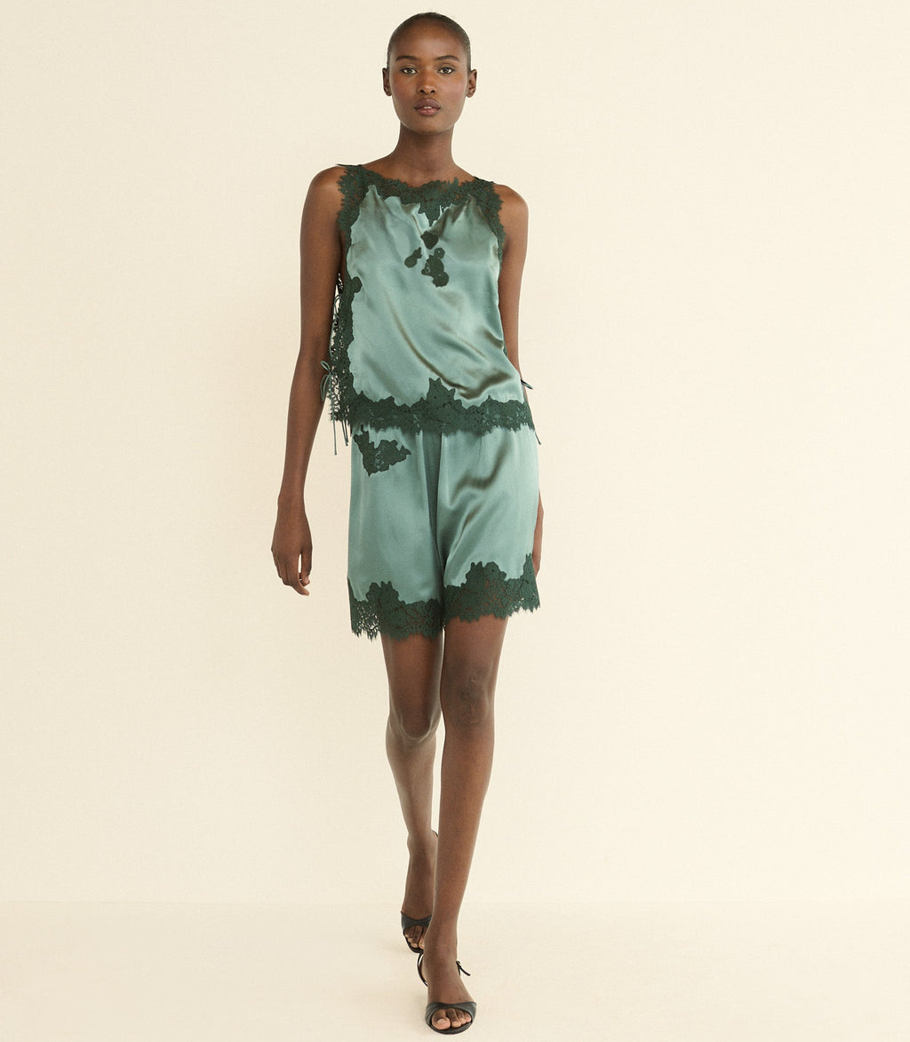 Irsa Short in Dulac Green - view 3