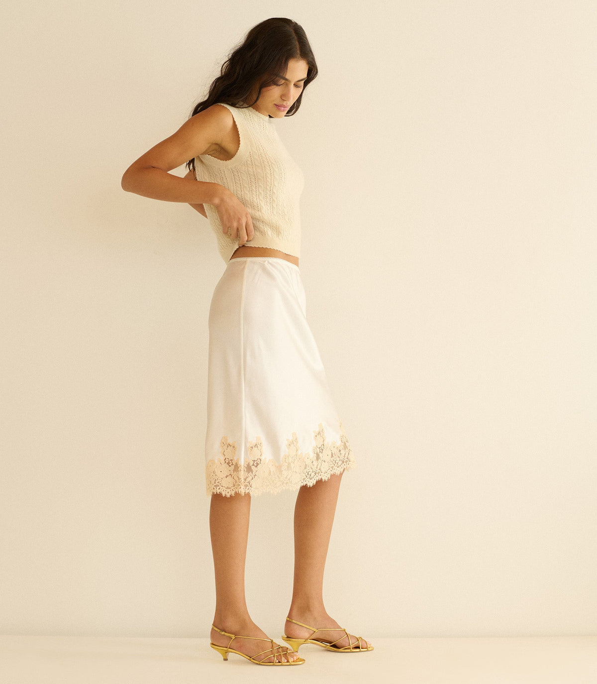 Louden Cashmere Cable Top in Dogwood - view 6