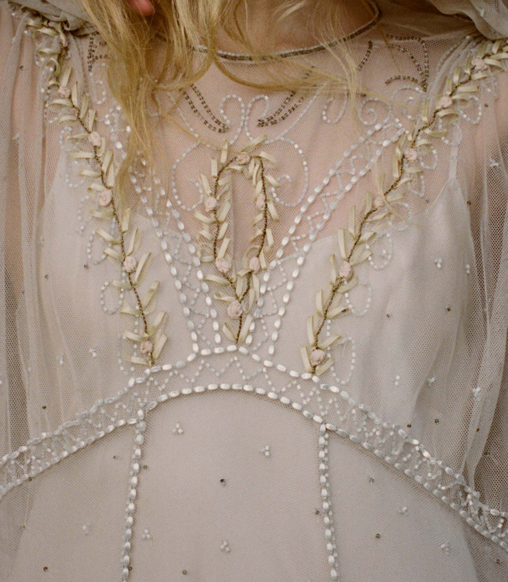 Oliana Anniversary Dress in Jardin D'amboise - view 4
