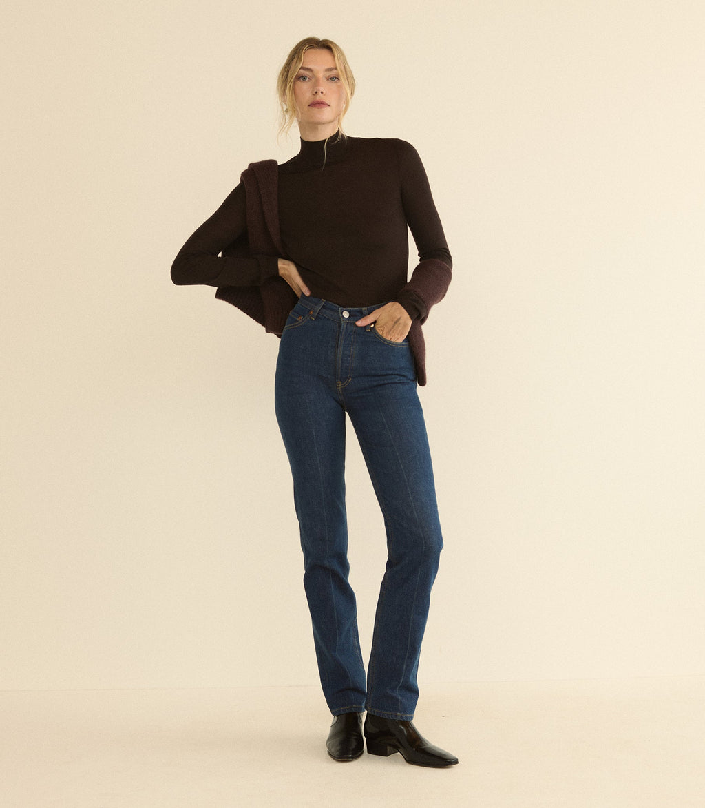 Ondine Jean in Cavalaire Dark Wash - view 2
