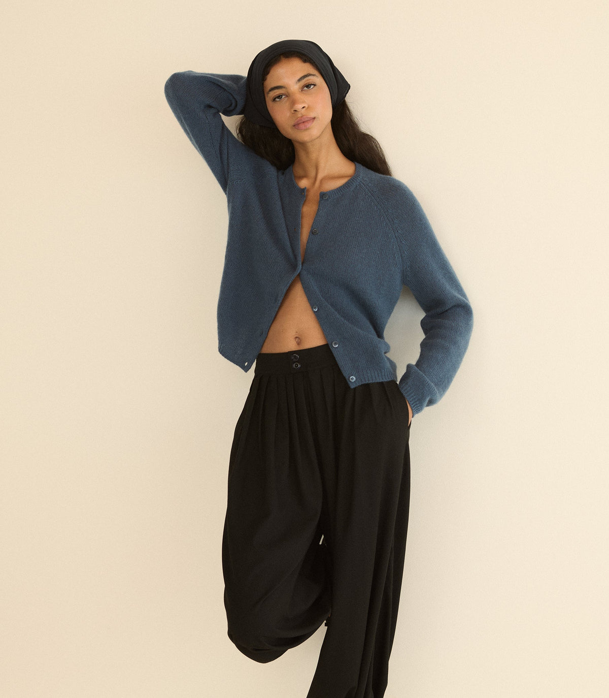 Peroline Cashmere Cardigan in Blue Stone - view 2