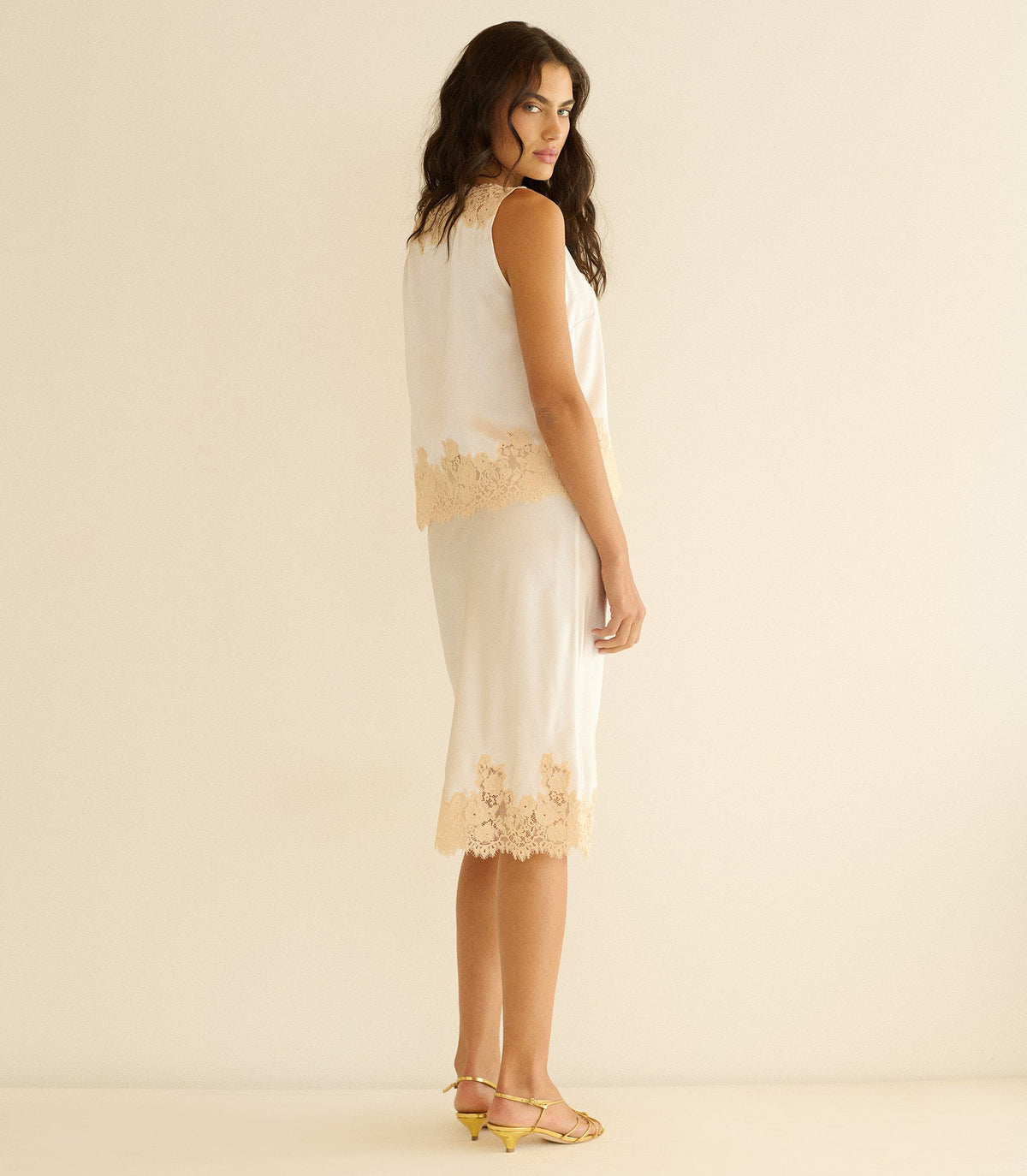 Viviane Top in Salt and Peach Lace - view 5